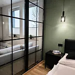 Aparthotel Nowe Solar, Padel & Tenis, Parking, Blisko Centrum Bielsko-Biala