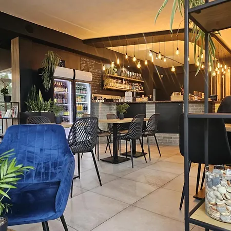 公寓式酒店 Nowe Solar, Padel & Tenis, Parking, Blisko Centrum 别尔斯克-比亚拉